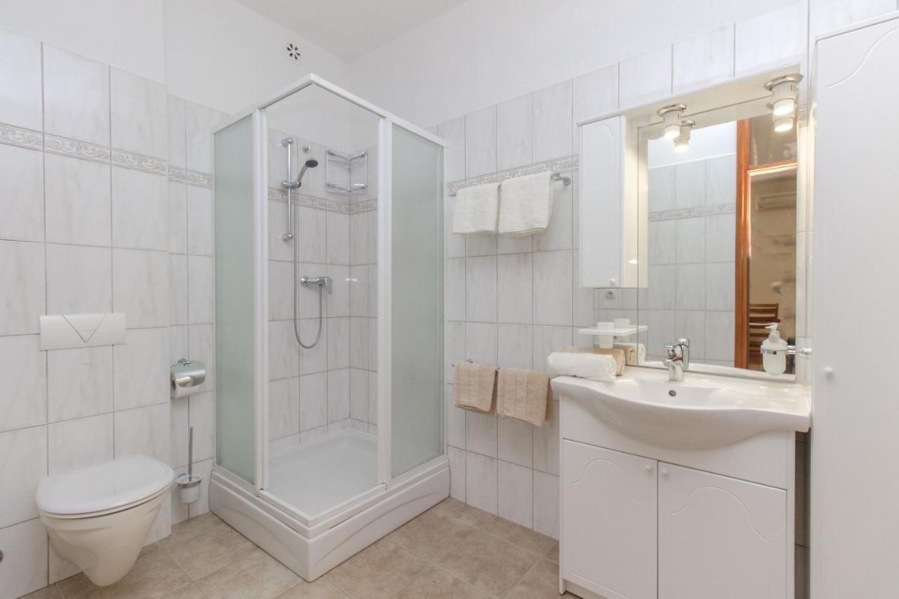 Apartments Konta City Center Водице Экстерьер фото